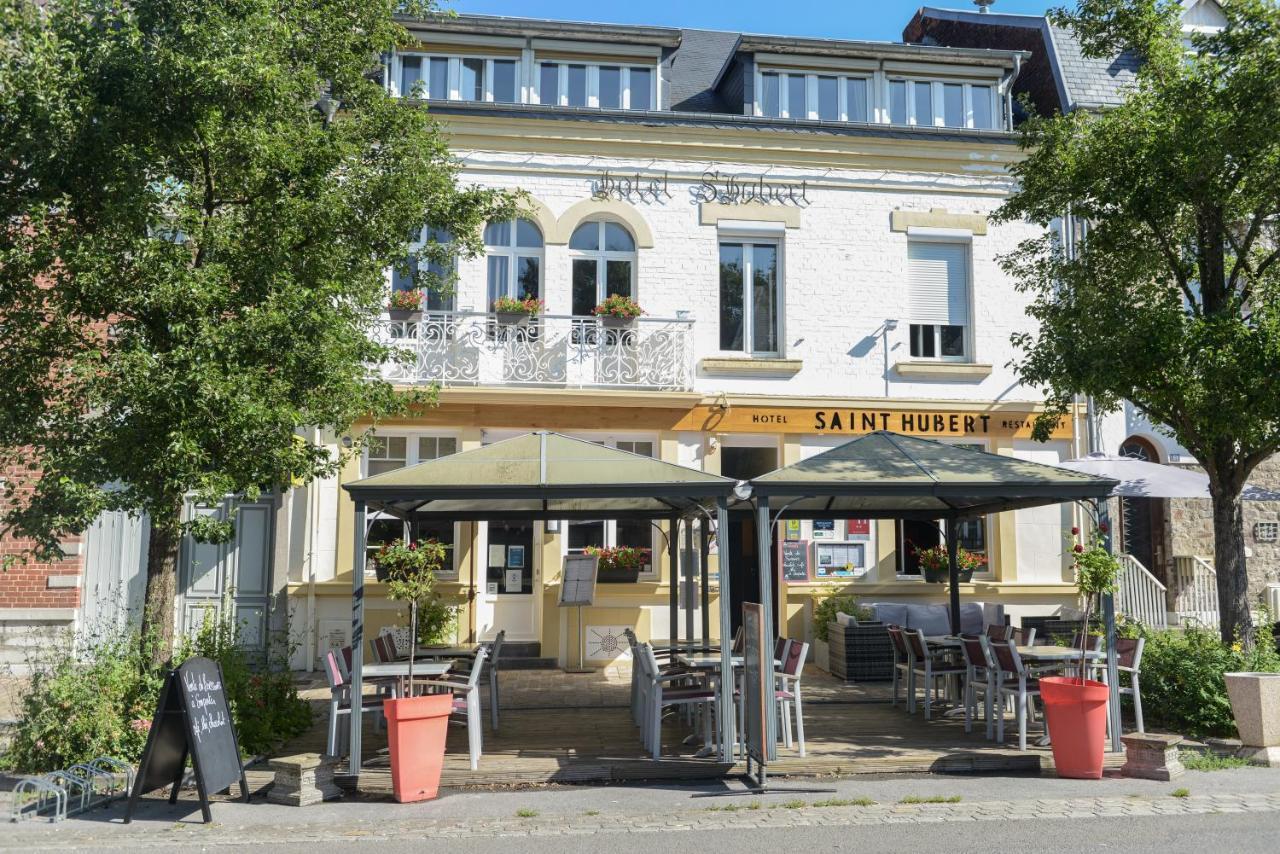 Logis Le Saint Hubert Hotel Haybes Bagian luar foto